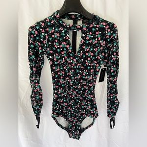 Juicy Couture size small VELOUR 3/4 SLEEVE BODYSUIT in Enchanted Floral NWT